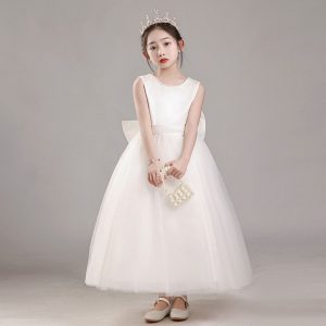 Young girl s flower dress minimalistic 02 white